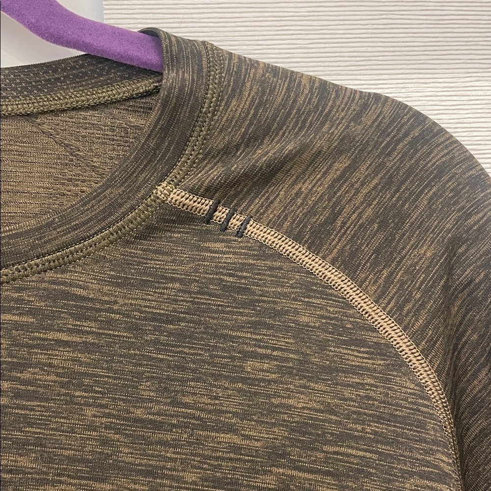 LULULEMON METAL VENT TECH MENS SHIRT! Size: L! - Picture 6 of 11